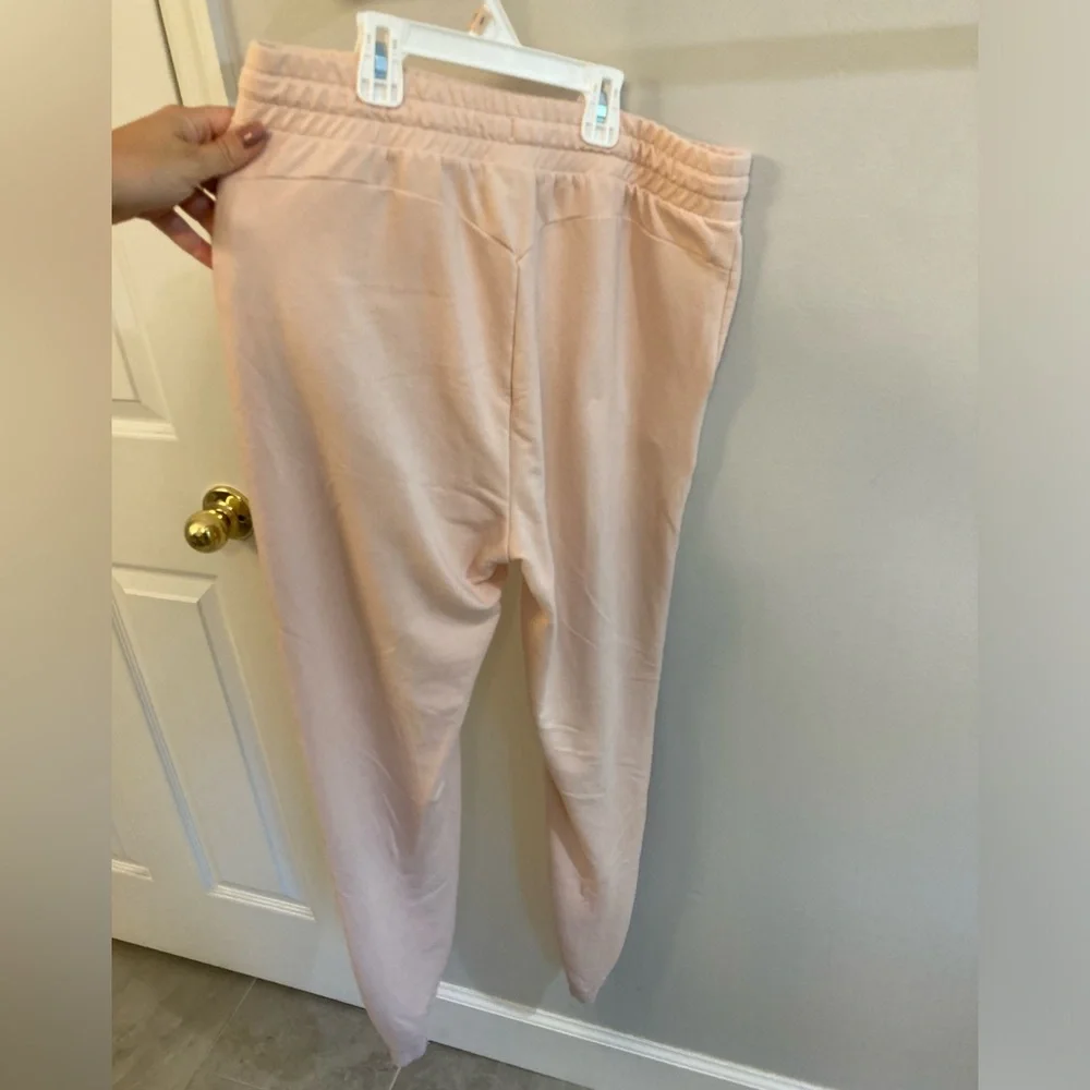 GYMSHARK women’s sweat pant joggers pink with drawstring size large